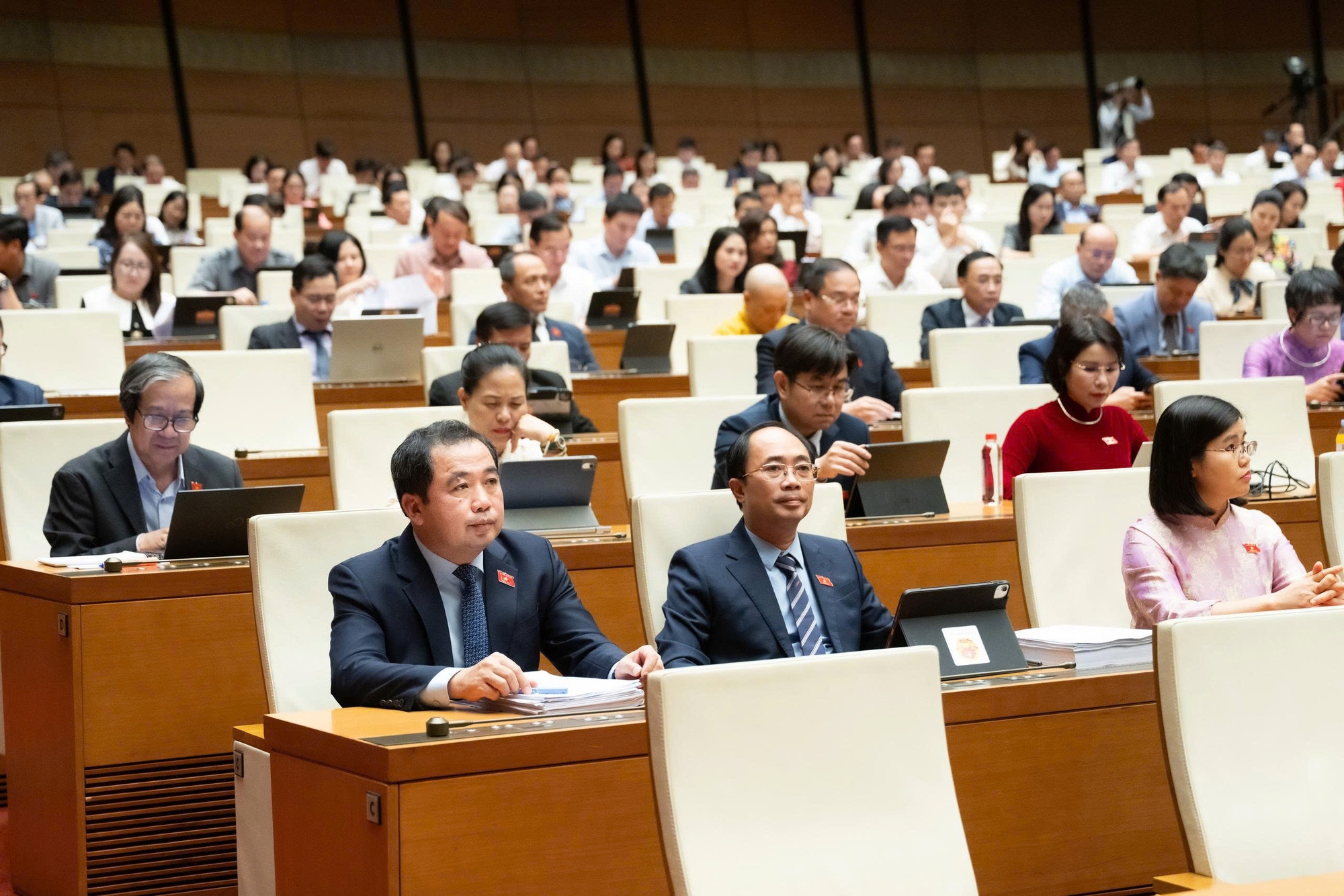 LUẬT THỦ ĐÔ (sửa đổi): Giao cho chính quyền thành phố Hà Nội 199 thẩm quyền đặc thù, vượt trội- Ảnh 1.