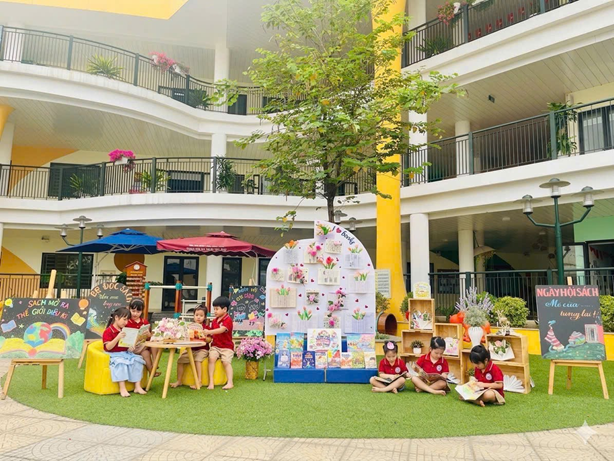 Trường Mầm non Họa Mi tổ chức “Ngày hội sách - Nơi ươm mầm tri thức”- Ảnh 4.