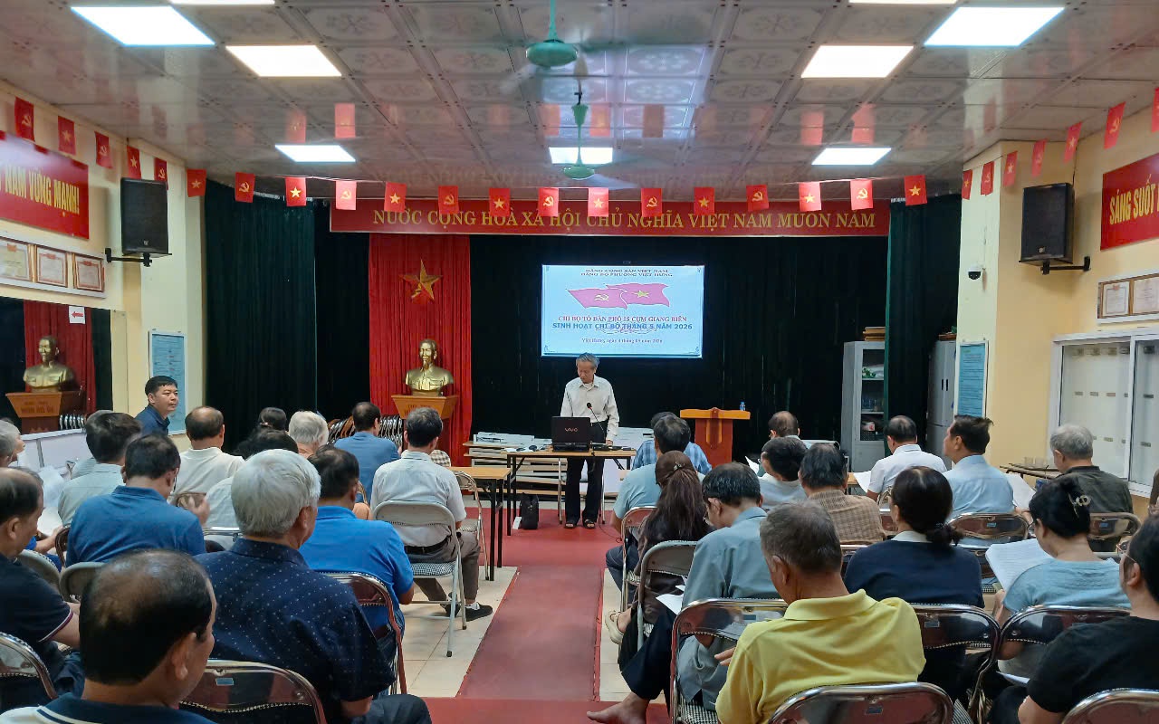 Sinh hoạt chuyên đề tháng 5/2026: Động lực thúc đẩy triển khai hiệu quả Nghị quyết 02-NQ/TW tại phường Việt Hưng.