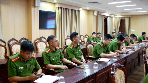 Hoài Đức: 100% cán bộ, công chức tham gia học tập và triển khai Nghị quyết 02 - NQ/TW của Bộ Chính trị về xây dựng, phát triển Thủ đô Hà Nội trong kỷ nguyên mới- Ảnh 3.