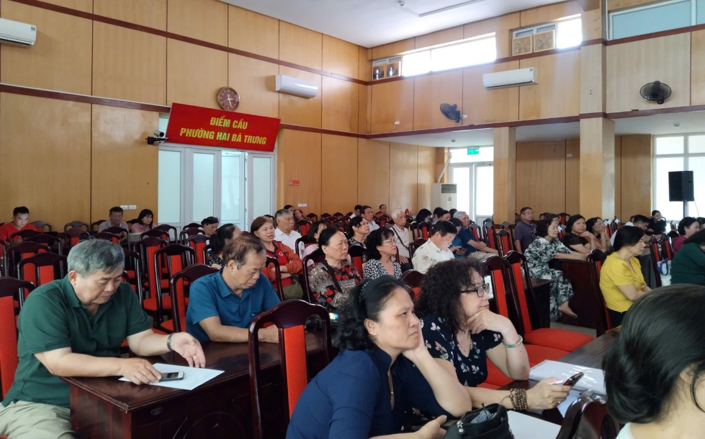Phường Hai Bà Trưng tổ chức chiếu phim miễn phí “Địa đạo - Mặt trời trong bóng tối”- Ảnh 3.