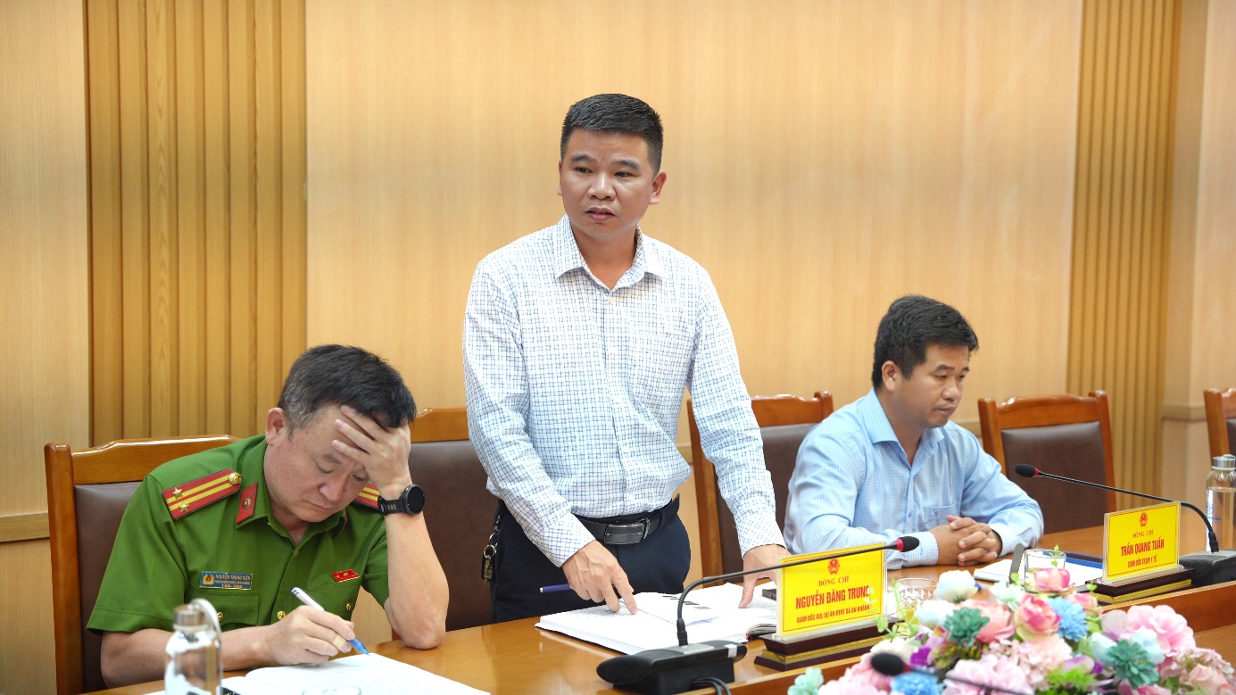 Đồng chí Hồ Trung Nghĩa - Phó Bí thư Đảng ủy, Chủ tịch UBND xã chủ trì hội nghị triển khai nhiệm vụ trọng tâm tháng 5 năm 2026- Ảnh 4.