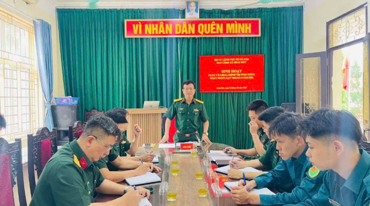 Ban Chỉ huy Quân sự xã Hoài Đức tổ chức sinh hoạt “Ngày văn hoá, chính trị tinh thần; Ngày pháp luật” tháng 5 năm 2026- Ảnh 2.
