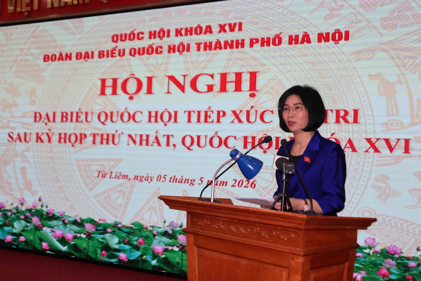 Đại biểu Quốc hội thành phố Hà Nội tiếp xúc cử tri sau Kỳ họp thứ Nhất Quốc hội khóa XVI- Ảnh 3.