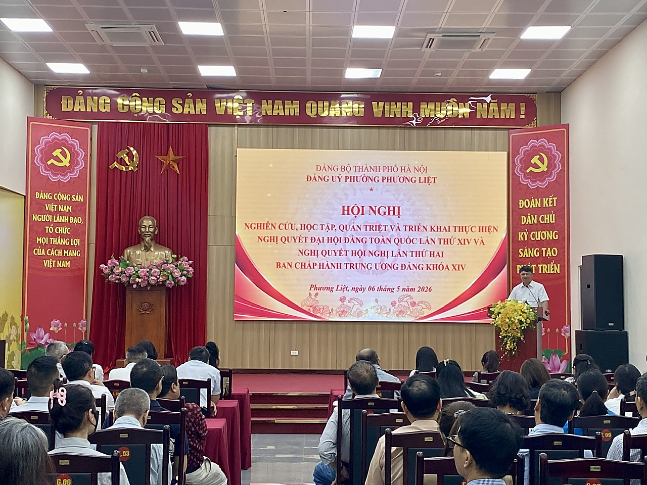 ĐẢNG ỦY PHƯỜNG PHƯƠNG LIỆT TỔ CHỨC HỘI NGHỊ NGHIÊN CỨU, HỌC TẬP, QUÁN TRIỆT NGHỊ QUYẾT ĐẠI HỘI XIV CỦA ĐẢNG VÀ NGHỊ QUYẾT HỘI NGHỊ LẦN THỨ HAI BAN CHẤP HÀNH TRUNG ƯƠNG ĐẢNG KHÓA XIV- Ảnh 1.