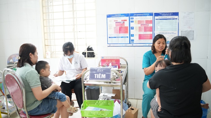 Tăng “lá chắn” phòng bệnh từ tiêm chủng thường xuyên tại Hoài Đức- Ảnh 4.
