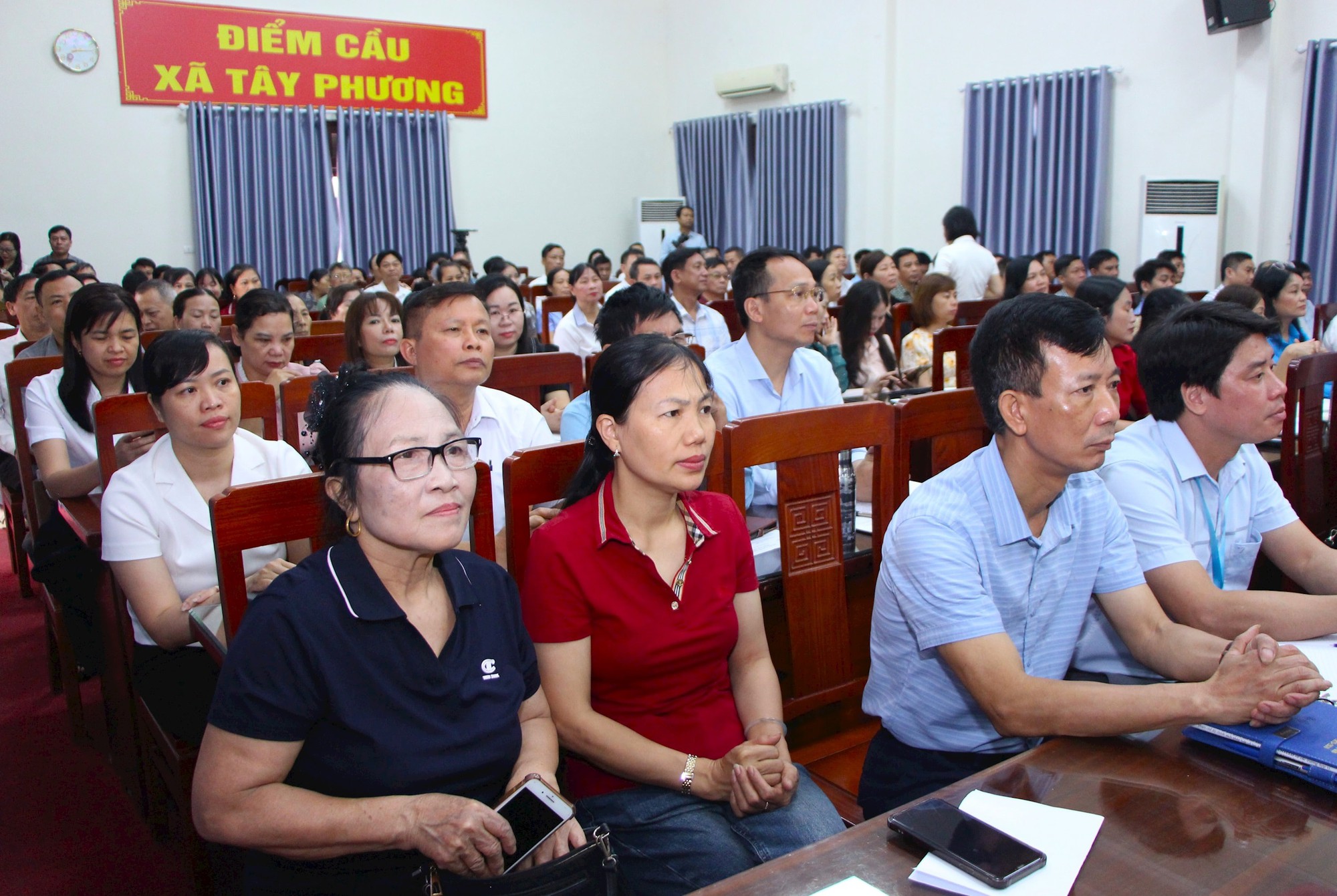 Chính phủ sẽ sớm ban hành hướng dẫn sắp xếp thôn, tổ dân phố- Ảnh 4.