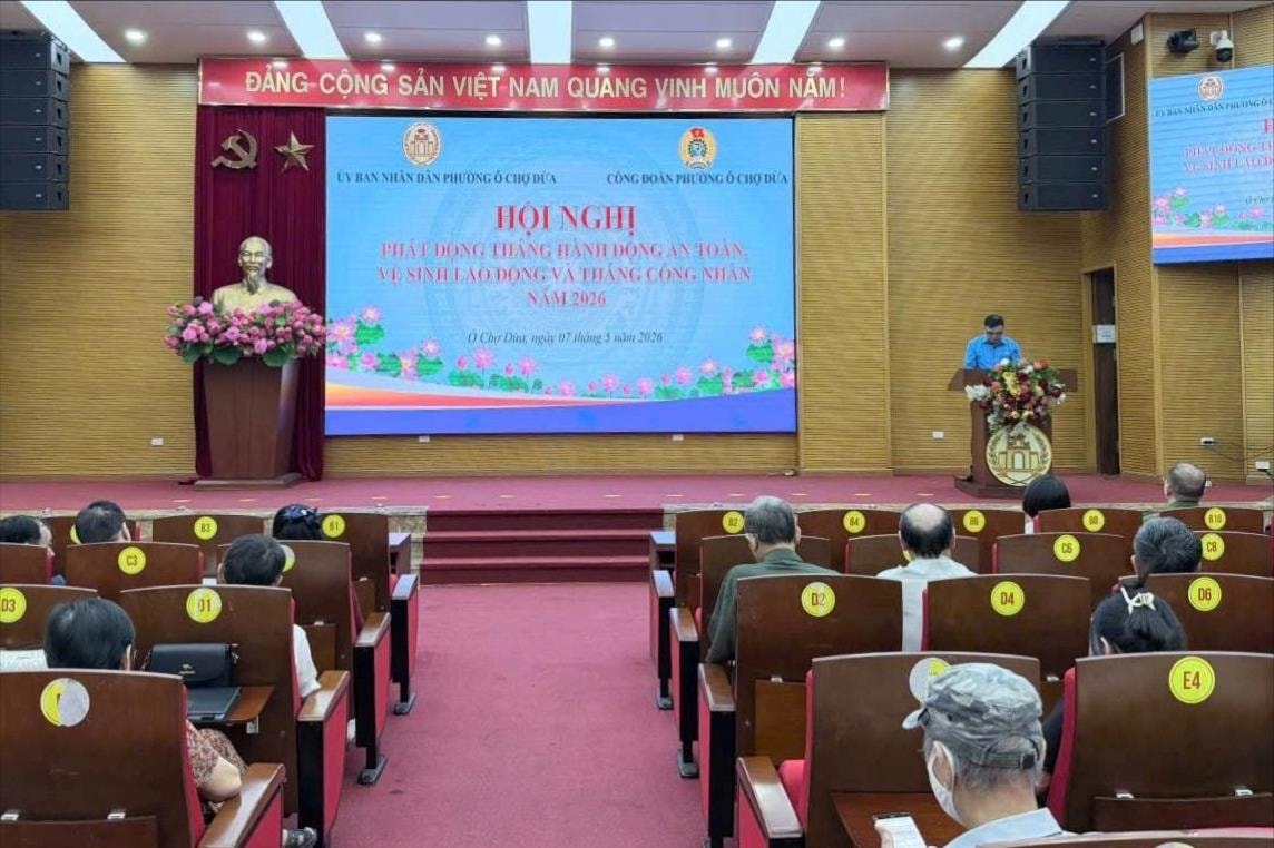 Phường Ô Chợ Dừa phát động Tháng hành động về An toàn, vệ sinh lao động và Tháng Công nhân 2026- Ảnh 1.