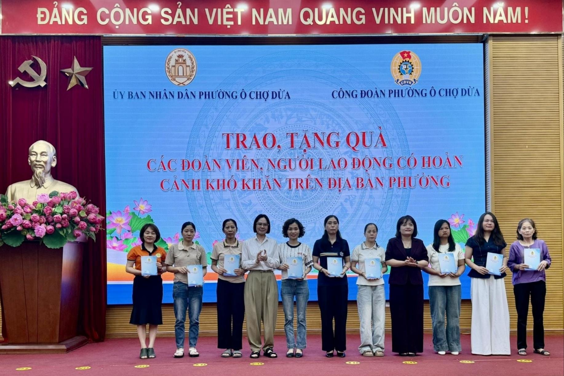 Phường Ô Chợ Dừa phát động Tháng hành động về An toàn, vệ sinh lao động và Tháng Công nhân 2026- Ảnh 2.