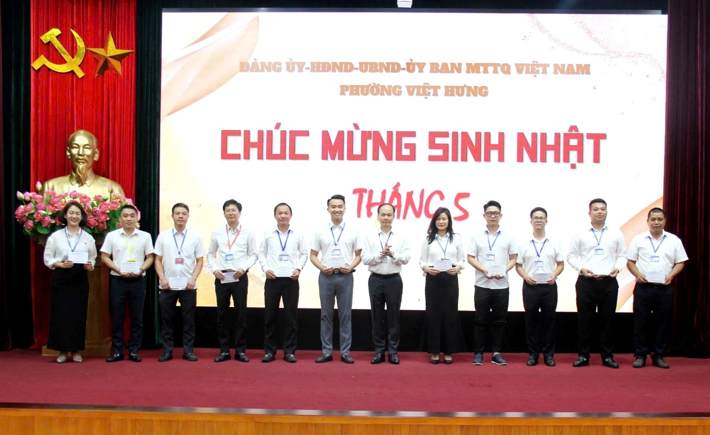 Phường Việt Hưng tổ chức buổi sinh hoạt dưới cờ tháng 5/2026- Ảnh 6.