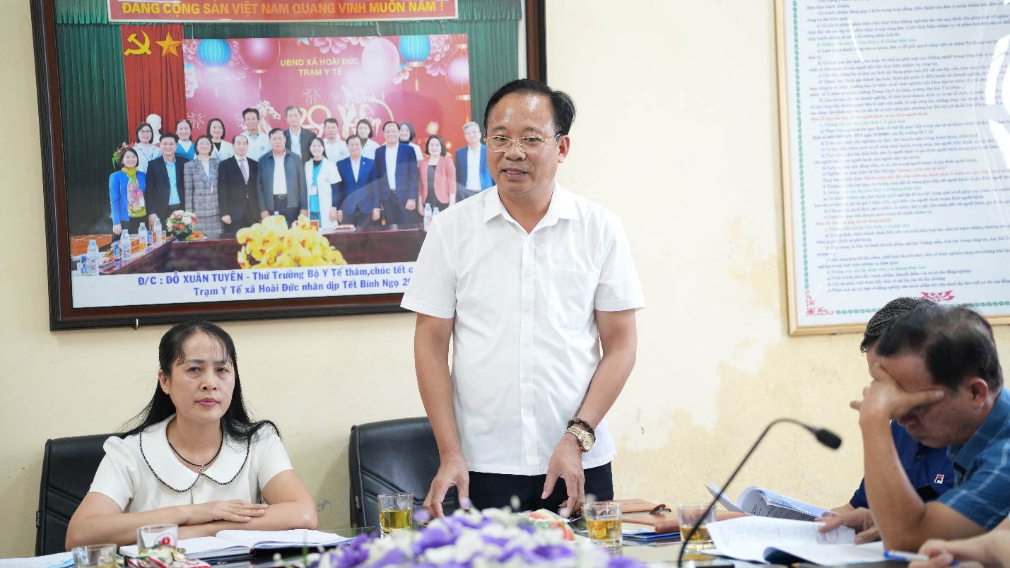 Trạm Y tế xã Hoài Đức phối hợp cùng Bệnh viện Đa khoa Hoài Đức và các đơn vị y tế đối tác tổ chức hội nghị triển khai Kế hoạch tổ chức khám sức khỏe cho nhân dân trên địa bàn xã năm 2026- Ảnh 4.