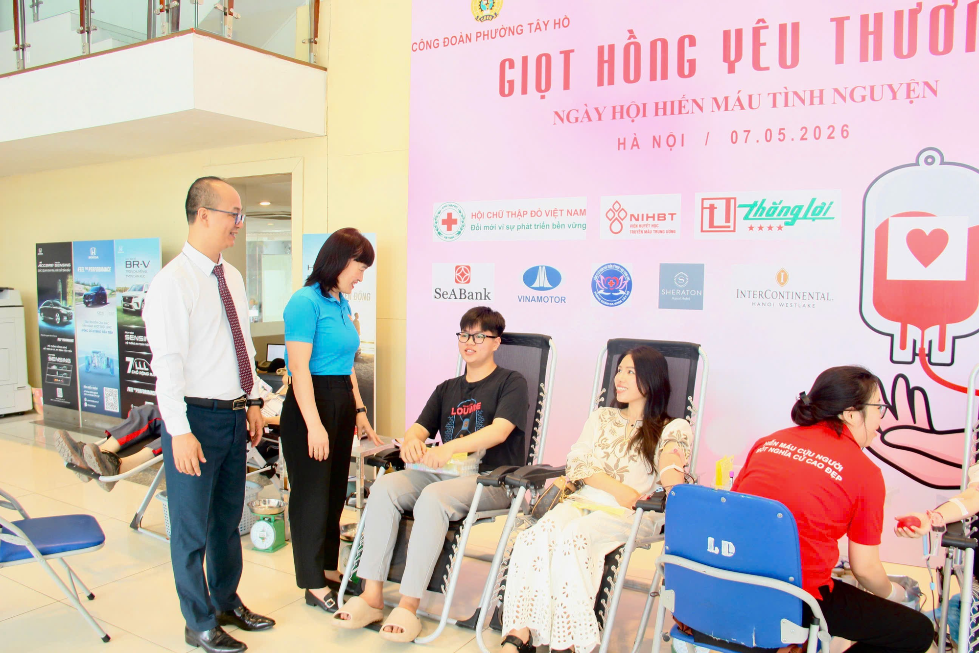 Phường Tây Hồ tích cực lan tỏa phong trào hiến máu tình nguyện trong đoàn viên, người lao động- Ảnh 2.