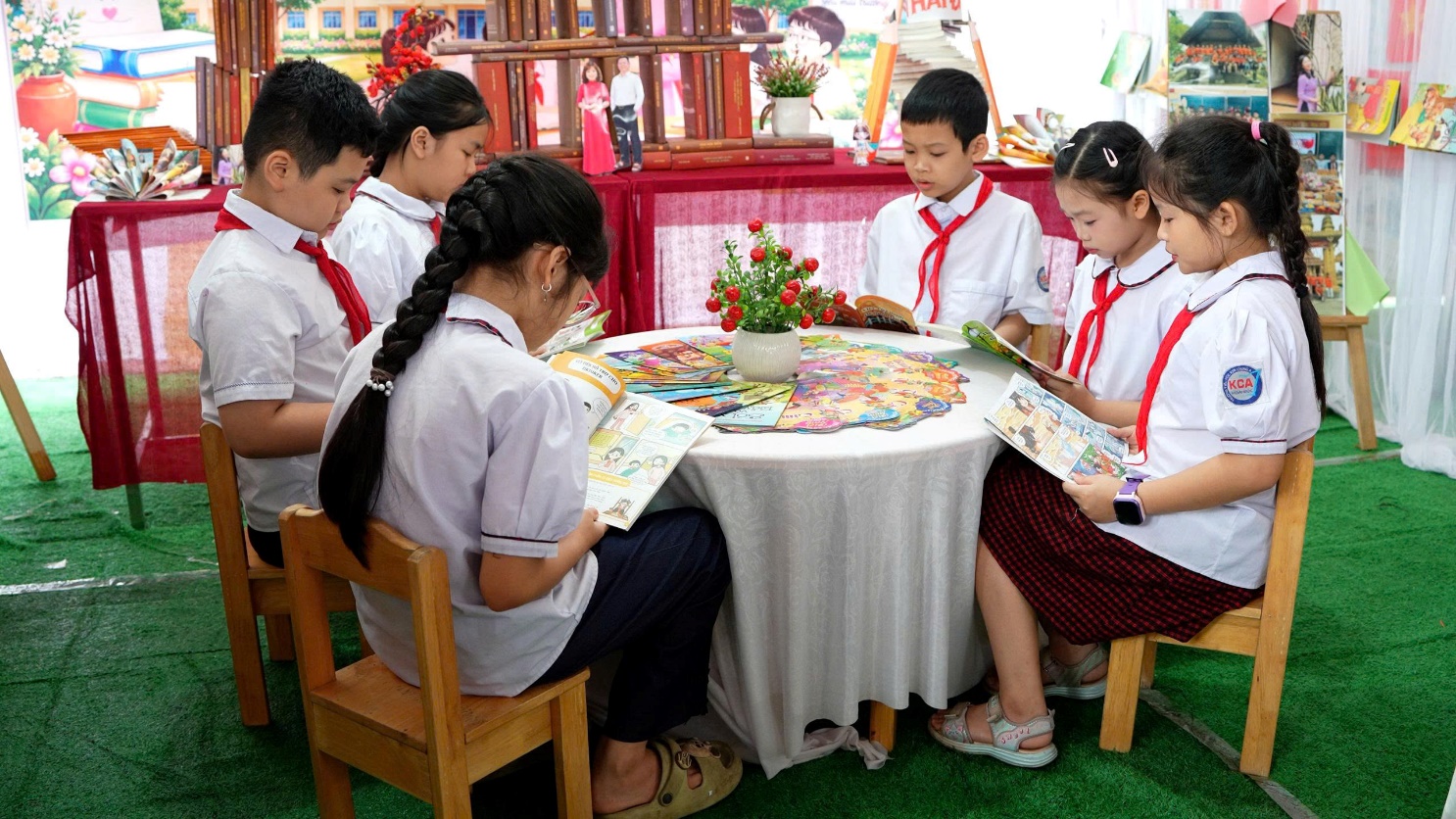 Lan tỏa văn hóa đọc - Nền tảng xây dựng con người và xã hội học tập- Ảnh 2.