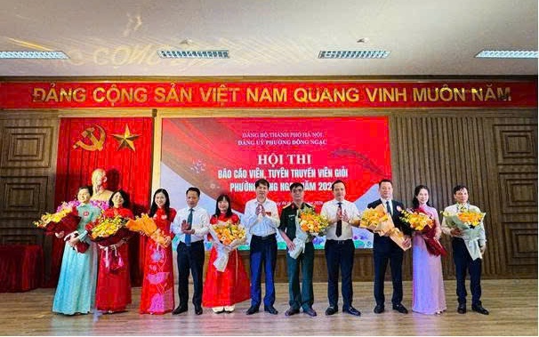 Sôi nổi Hội thi Báo cáo viên, tuyên truyền viên giỏi
năm 2026 tại phường Đông Ngạc
