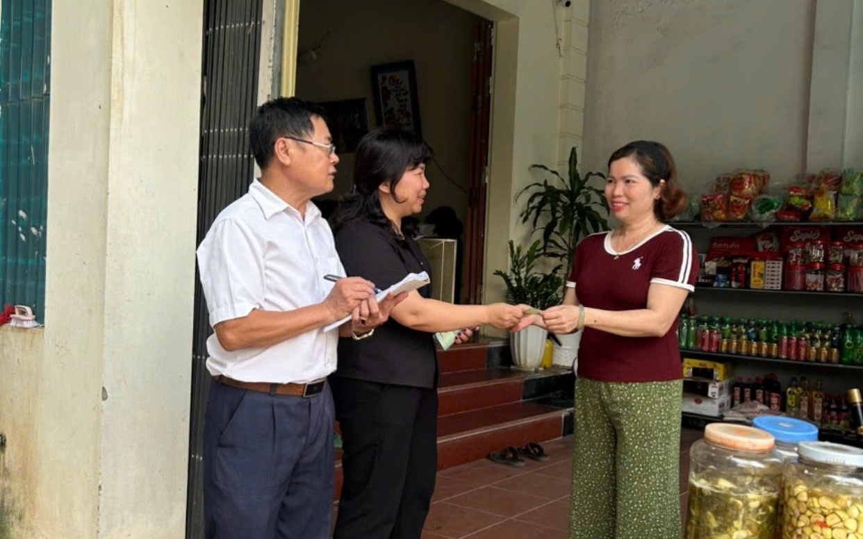 THÔN VÀI HOÀN THÀNH ỦNG HỘ QUỸ 