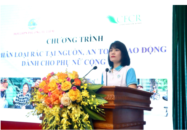 Hội LHPN phường Từ Liêm tổ chức tập huấn phân loại rác thải tại nguồn và an toàn lao động cho phụ nữ cộng đồng- Ảnh 2.
