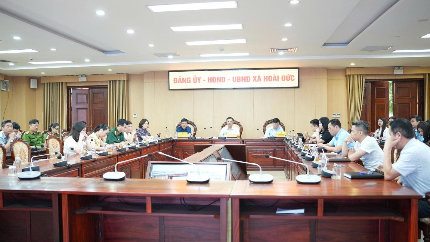 Hoài Đức dự Hội nghị trực tuyến triển khai Luật Thủ đô năm 2026 và giao ban định kỳ giữa Thành uỷ - HĐND - UBND - Uỷ ban MTTQ Việt Nam Thành phố Hà Nội với cơ sở- Ảnh 1.