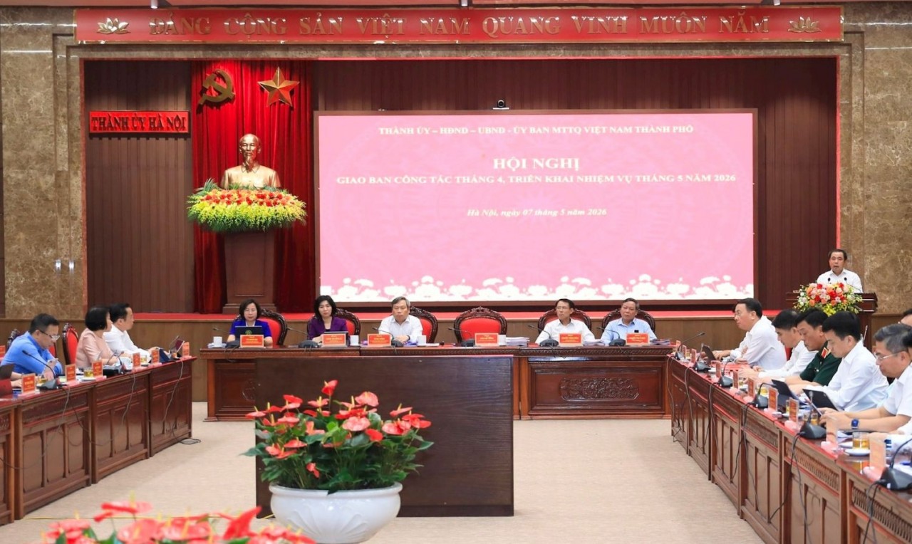 Hoài Đức dự Hội nghị trực tuyến triển khai Luật Thủ đô năm 2026 và giao ban định kỳ giữa Thành uỷ - HĐND - UBND - Uỷ ban MTTQ Việt Nam Thành phố Hà Nội với cơ sở- Ảnh 3.