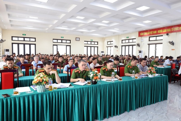 Xuân Mai: Giao ban đánh giá kết quả thực hiện nhiệm vụ 4 tháng đầu năm và triển khai nhiệm vụ các tháng tiếp theo năm 2026 của Tổ bảo vệ an ninh trật tự ở cơ sở và Đội dân phòng- Ảnh 2.