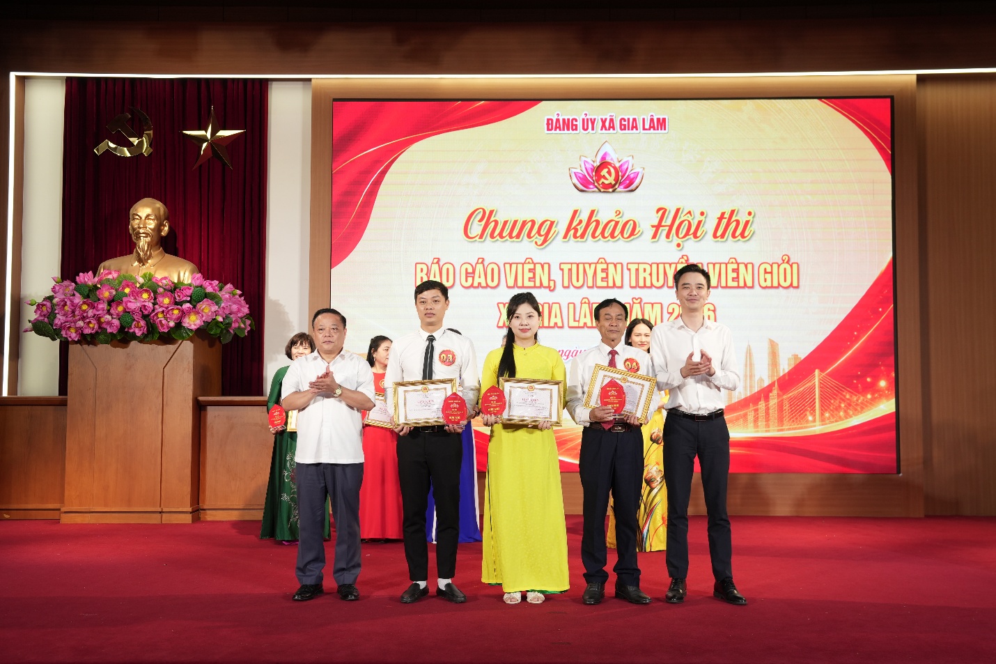 Xã Gia Lâm: Sôi nổi Chung khảo Hội thi Báo cáo viên, tuyên truyền viên giỏi năm 2026- Ảnh 10.