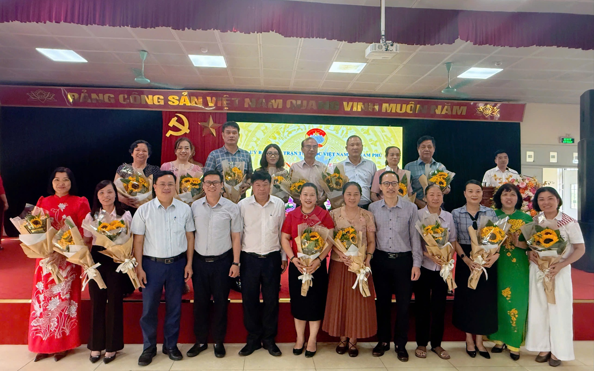 LAN TỎA NGHĨA TÌNH VÌ BIỂN, ĐẢO TỔ QUỐC TỪ QUÊ HƯƠNG NAM PHÙ