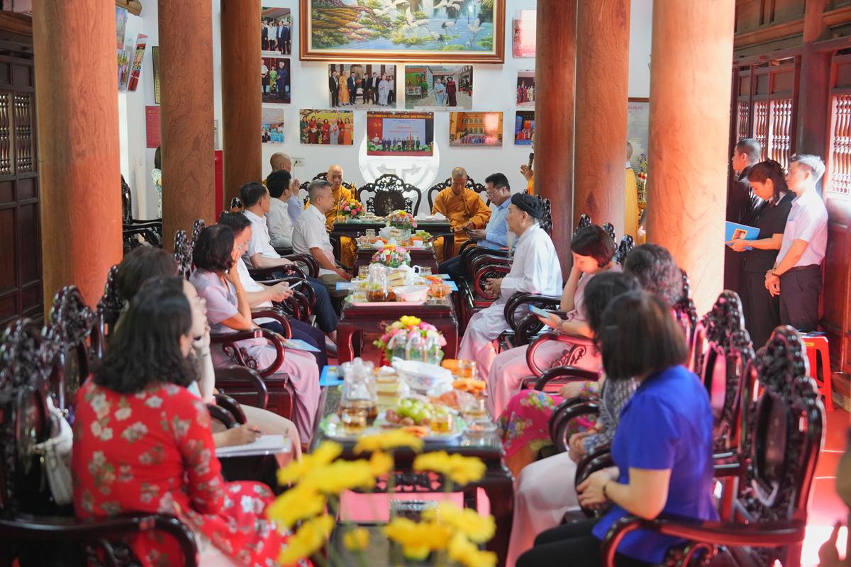 Phường Hai Bà Trưng: Đại lễ Phật đản PL.2570 của Ban đại diện Phật giáo liên phường Hai Bà Trưng thành tựu viên mãn- Ảnh 18.