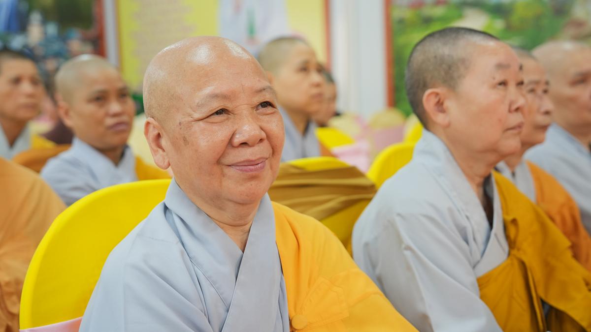 Phường Hai Bà Trưng: Đại lễ Phật đản PL.2570 của Ban đại diện Phật giáo liên phường Hai Bà Trưng thành tựu viên mãn- Ảnh 27.