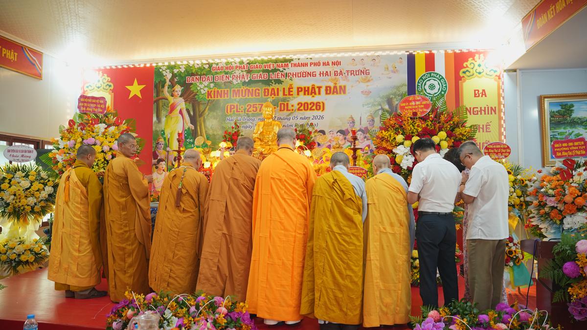 Phường Hai Bà Trưng: Đại lễ Phật đản PL.2570 của Ban đại diện Phật giáo liên phường Hai Bà Trưng thành tựu viên mãn- Ảnh 69.