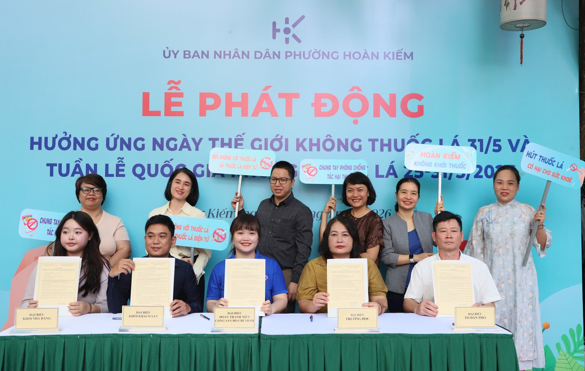 Phường Hoàn Kiếm nỗ lực xây dựng cộng đồng an toàn, không khói thuốc- Ảnh 2.