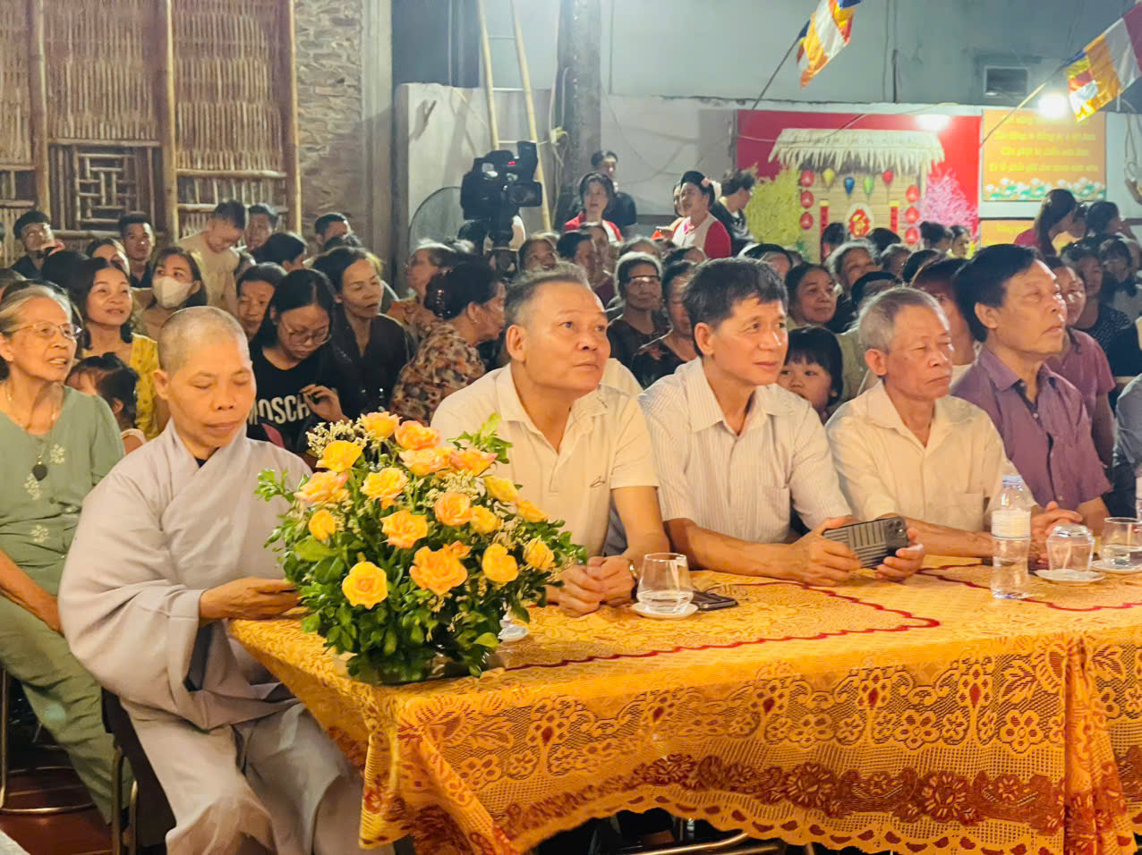 ĐẠI LỄ PHẬT ĐẢN – LAN TỎA THÔNG ĐIỆP TỪ BI VÀ TRÍ TUỆ- Ảnh 1.