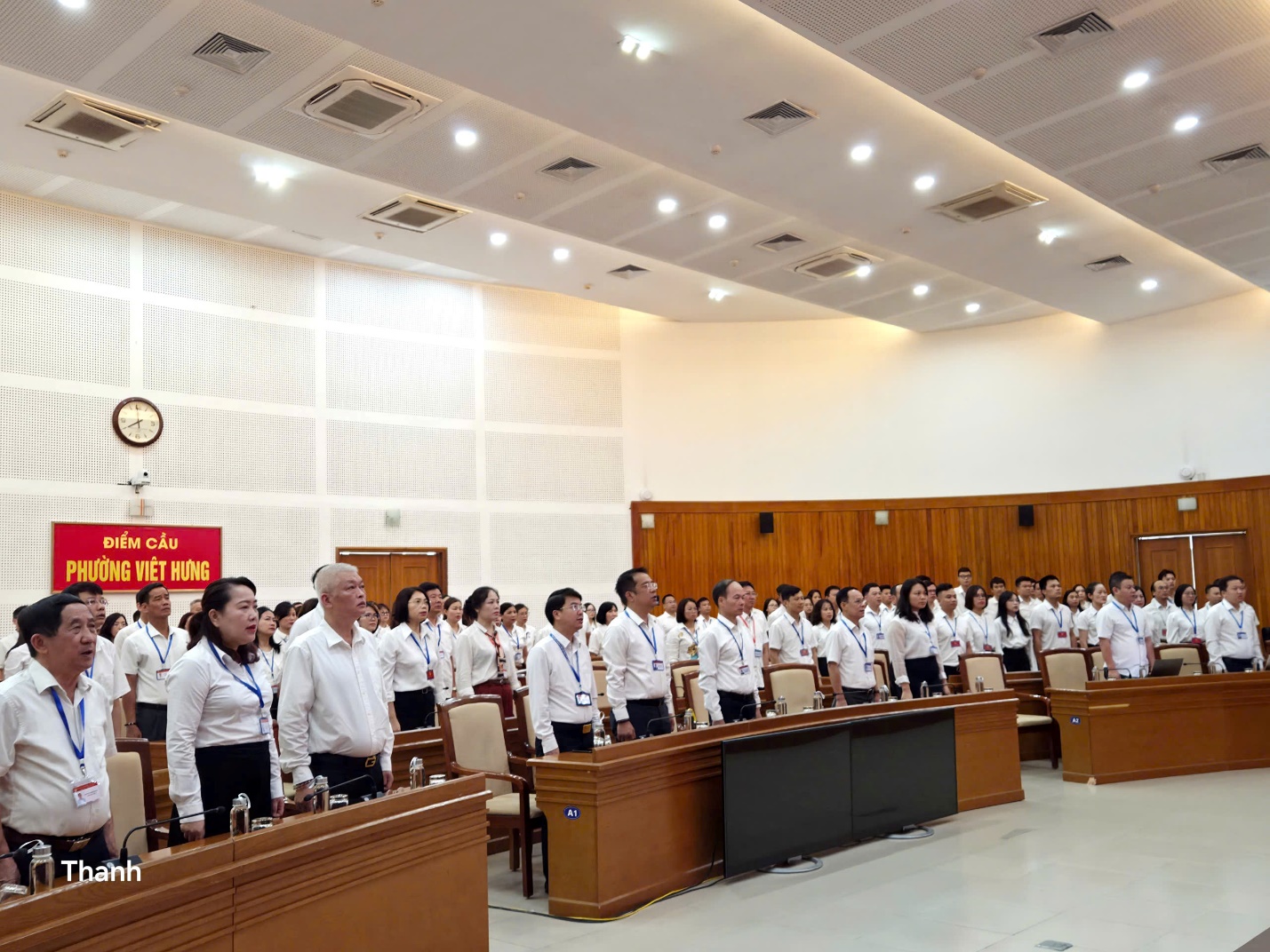 Lễ Chào cờ tháng 6 năm 2026 tại Cơ quan phường Việt Hưng- Ảnh 3.