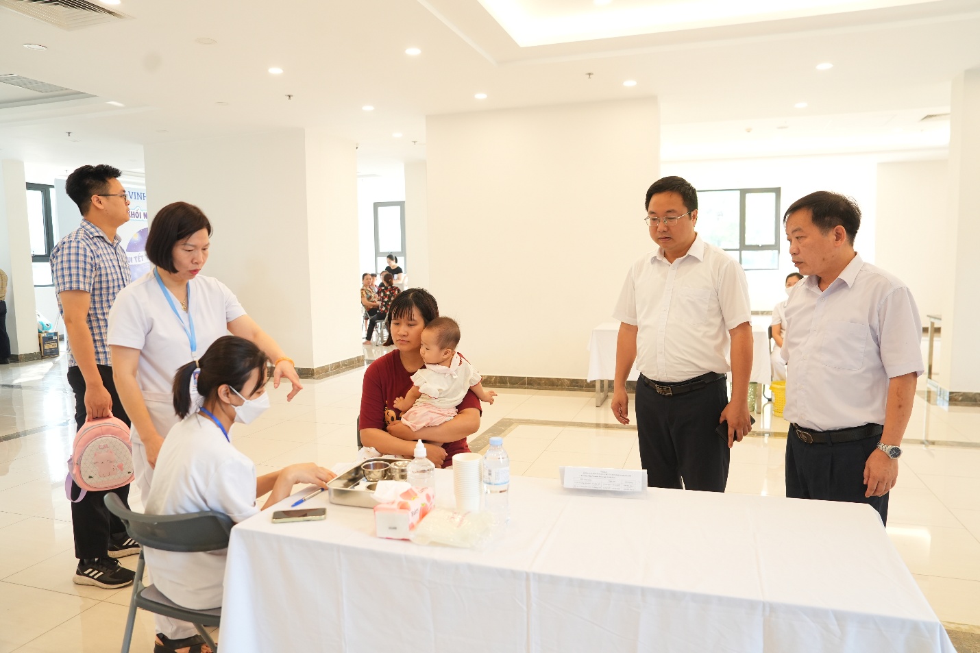 UBND xã Gia Lâm tổ chức chiến dịch uống bổ sung Vitamin A và Ngày vi chất dinh dưỡng năm 2026- Ảnh 4.