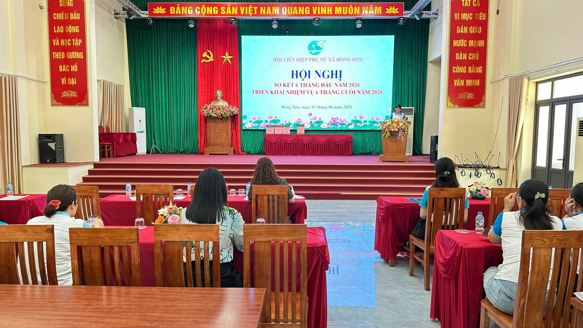 Hội LHPN xã Hồng Sơn sơ kết công tác Hội 6 tháng đầu năm và triển khai nhiệm vụ 6 tháng cuối năm 2026- Ảnh 1.