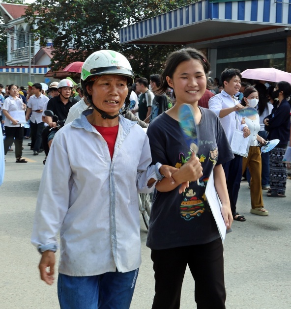 Kỳ thi tuyển sinh vào lớp 10 THPT năm học 2026, 2027 trên địa bàn xã Xuân Mai khép lại an toàn và nhân văn- Ảnh 6.