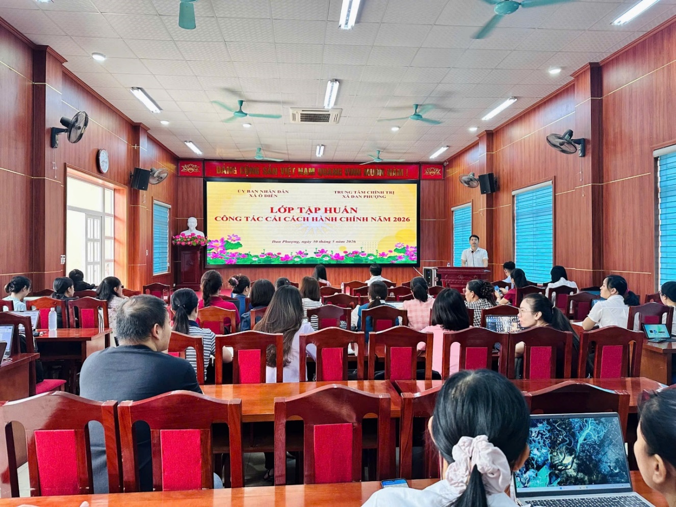 UBND xã Ô Diên tập huấn công tác cải cách hành chính năm 2026- Ảnh 1.