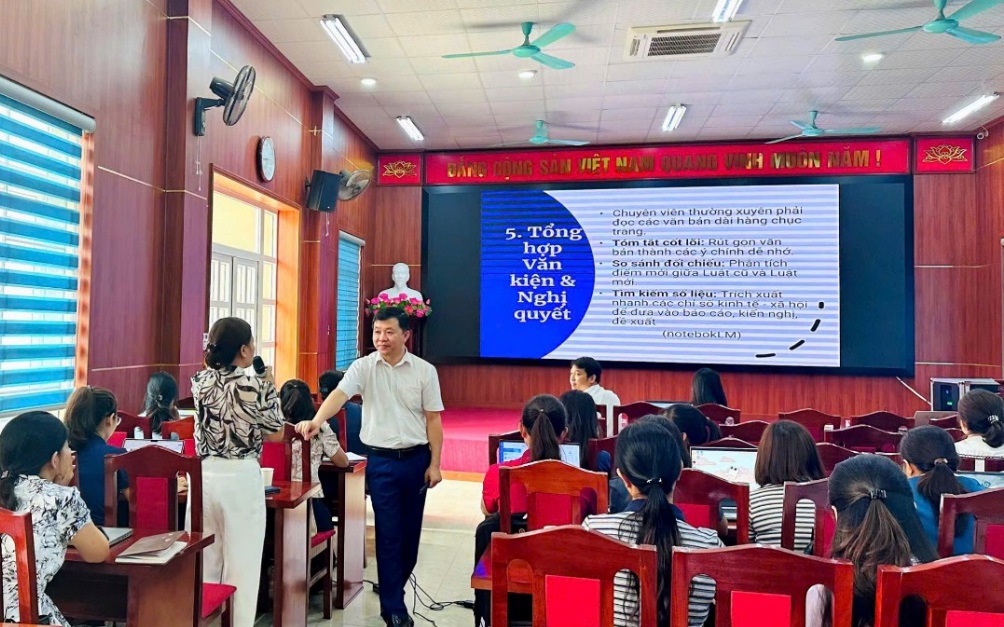 UBND xã Ô Diên tập huấn công tác cải cách hành chính năm 2026