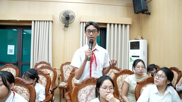 50 "đại biểu nhí" sôi nổi đóng góp ý kiến cho kỳ họp giả định HĐND trẻ em xã Hoài Đức năm 2026- Ảnh 8.