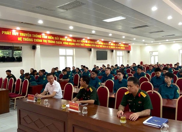 Đông Ngạc khai mạc Hội nghị huấn luyện dân quân tại chỗ năm 2026- Ảnh 4.