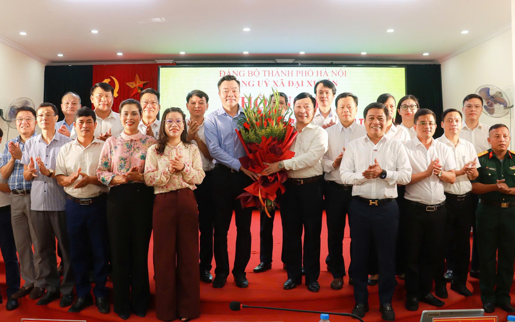Đại Xuyên công bố các quyết định của Thành ủy Hà Nội về công tác cán bộ và kiện toàn lãnh đạo chủ chốt