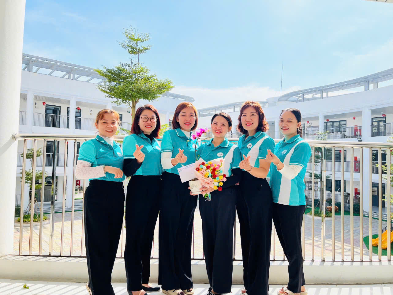 Cô giáo Bạch Thị Mừng – Người gieo yêu thường từ những điều bình dị- Ảnh 3.