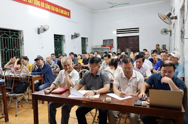 Xuân Mai tổ chức hội nghị đối thoại, với các hộ gia đình, cá nhân chưa đồng thuận với phương án bồi thường, hỗ trợ tái định cư thực hiện giải phóng mặt bằng Dự án cải tạo, nâng cấp Quốc lộ 6 đoạn Ba la - Xuân Mai- Ảnh 1.