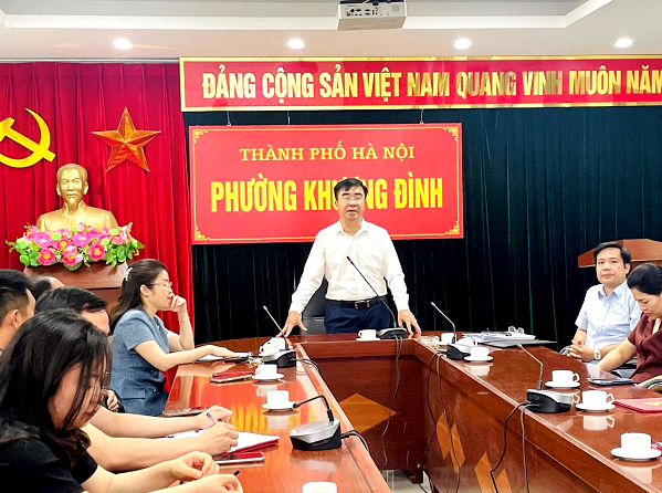 Đảng ủy phường Khương Đình tổ chức hội nghị công bố quyết định chỉ định tham gia Ban Chấp hành Đảng bộ phường nhiệm kỳ 2025-2030- Ảnh 2.