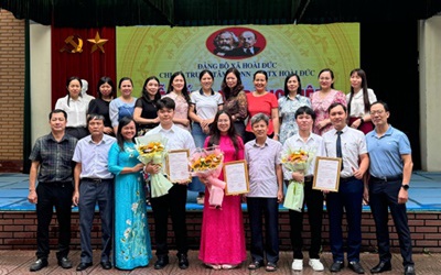 Hoài Đức kết nạp Đảng viên mới: Dấu ấn từ những hạt giống đỏ tại Trung tâm Giáo dục nghề nghiệp - Giáo dục thường xuyên Hoài Đức