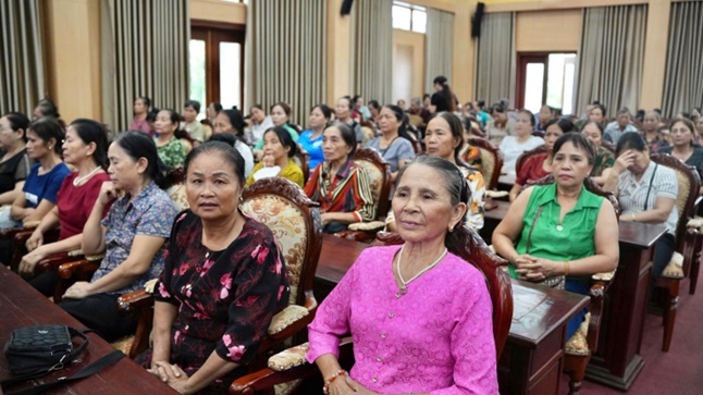 Hội Nông dân xã Hoài Đức tổ chức Hội nghị tuyên truyền tập trung tích tụ ruộng đất nông nghiệp để tổ chức sản xuất năm 2026.- Ảnh 10.