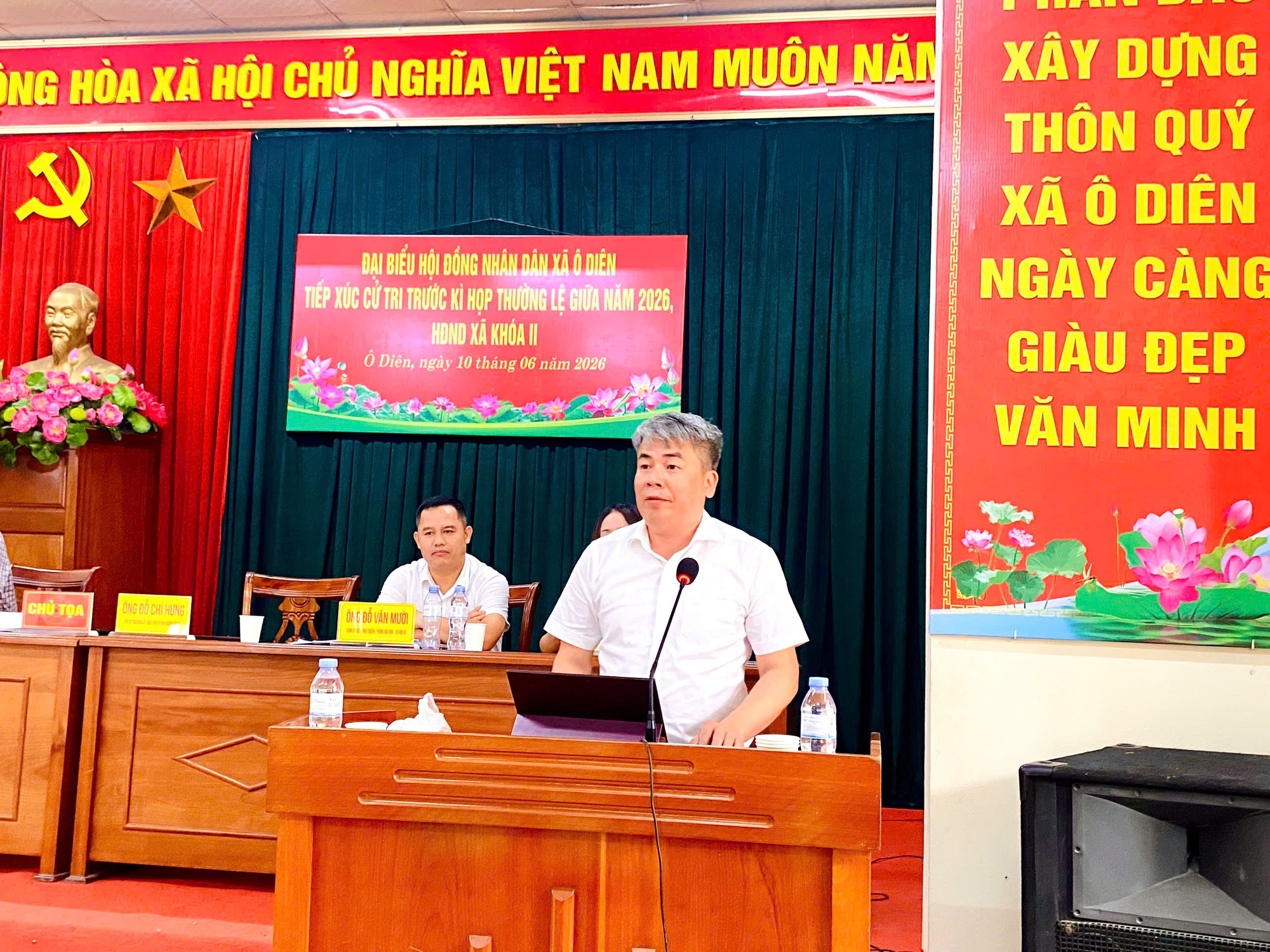 Tổ đại biểu số 4 HĐND xã Ô Diên tiếp xúc cử tri khu vực Liên Hà trước kỳ họp thường lệ giữa năm 2026- Ảnh 1.
