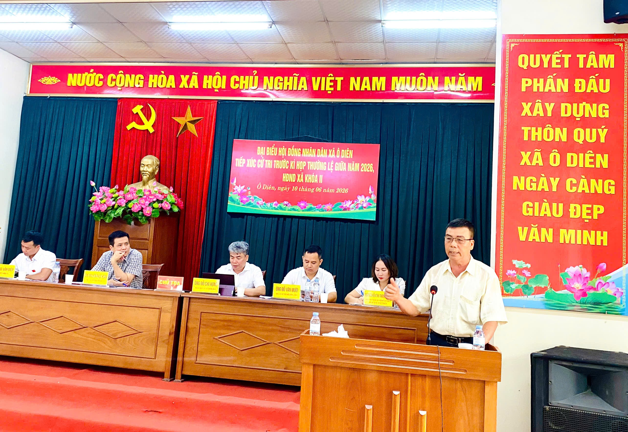 Tổ đại biểu số 4 HĐND xã Ô Diên tiếp xúc cử tri khu vực Liên Hà trước kỳ họp thường lệ giữa năm 2026- Ảnh 3.