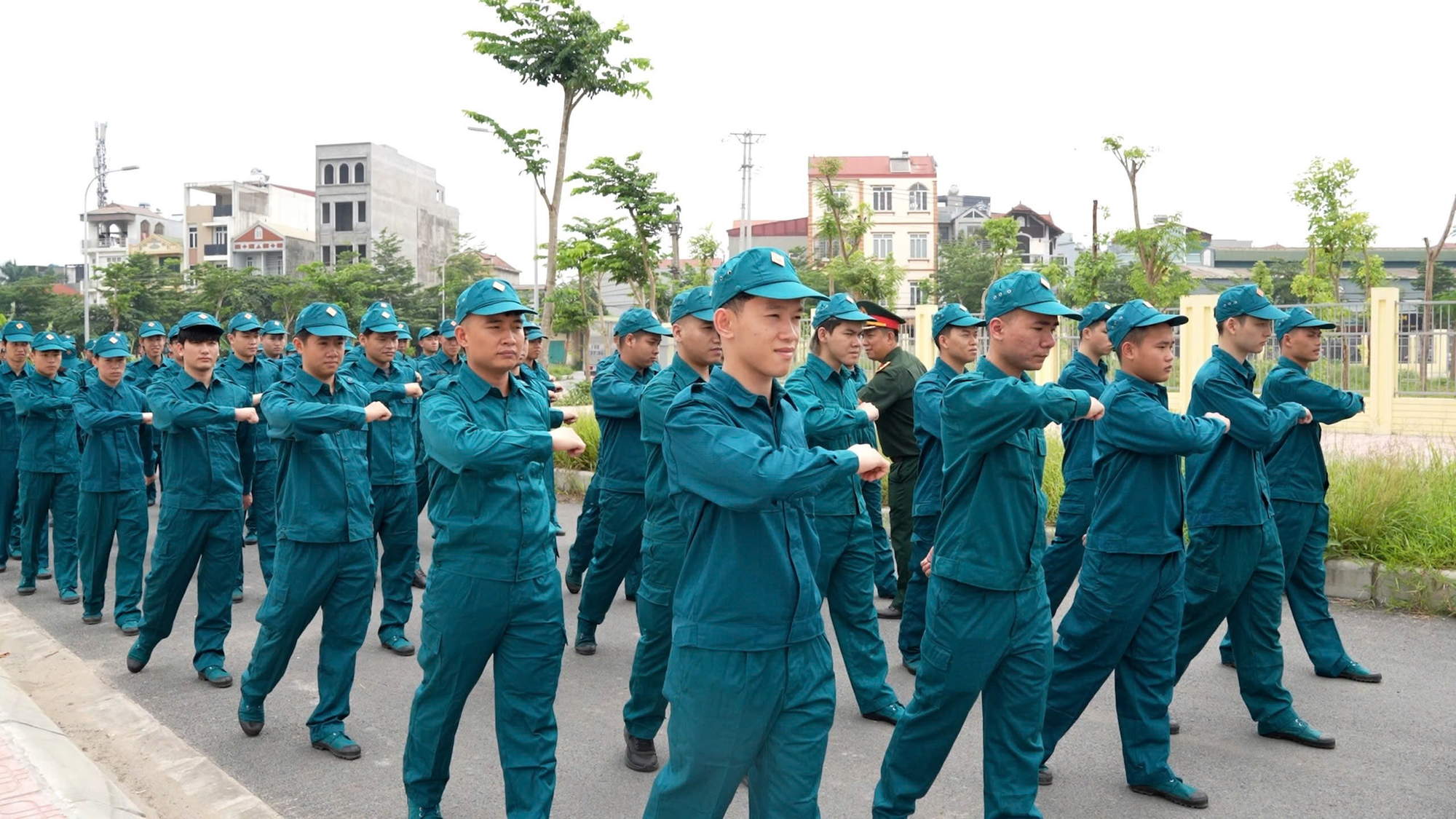 Hoài Đức cụ thể hóa và triển khai các mục tiêu, nhiệm vụ trọng tâm theo Nghị quyết Đại Hội Đảng các cấp nhằm phát triển kinh tế - xã hội giai đoạn 2025 – 2030- Ảnh 6.