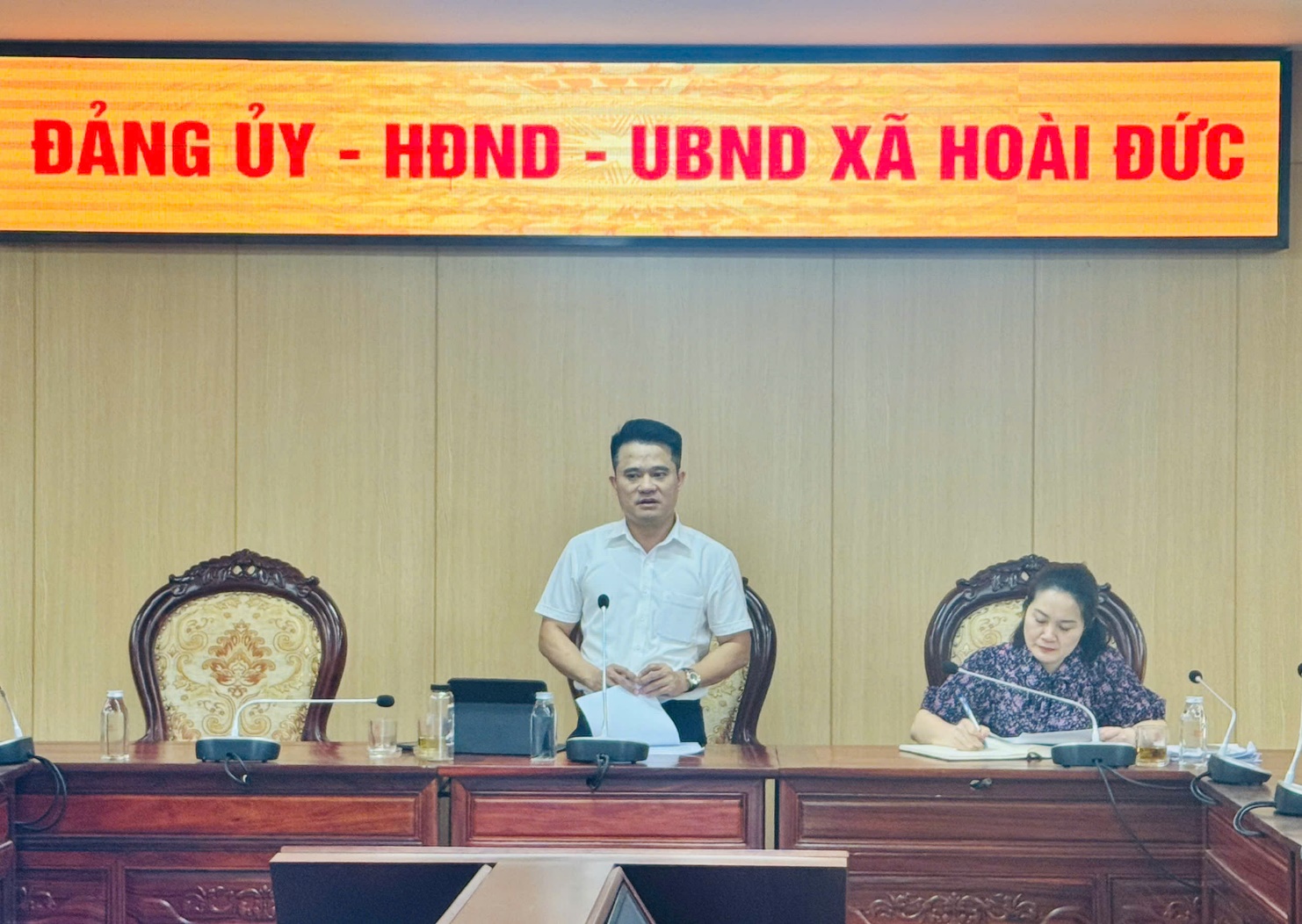 Ban Kinh tế - ngân sách xã Công bố Quyết định và triển khai kế hoạch giám sát về việc thực hành tiết kiệm, chống lãng phí trong lĩnh vực quản lý, sử dụng trụ sở công sau sắp xếp và xử lý tài sản công dôi dư trên điạ- Ảnh 3.