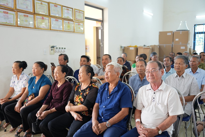 5 TỔ ĐẠI BIỂU HĐND XÃ KIM ANH TIẾP XÚC CỬ TRI TRƯỚC KỲ HỌP THỨ 3 HĐND XÃ KHÓA II, NHIỆM KỲ 2026 – 2031- Ảnh 9.