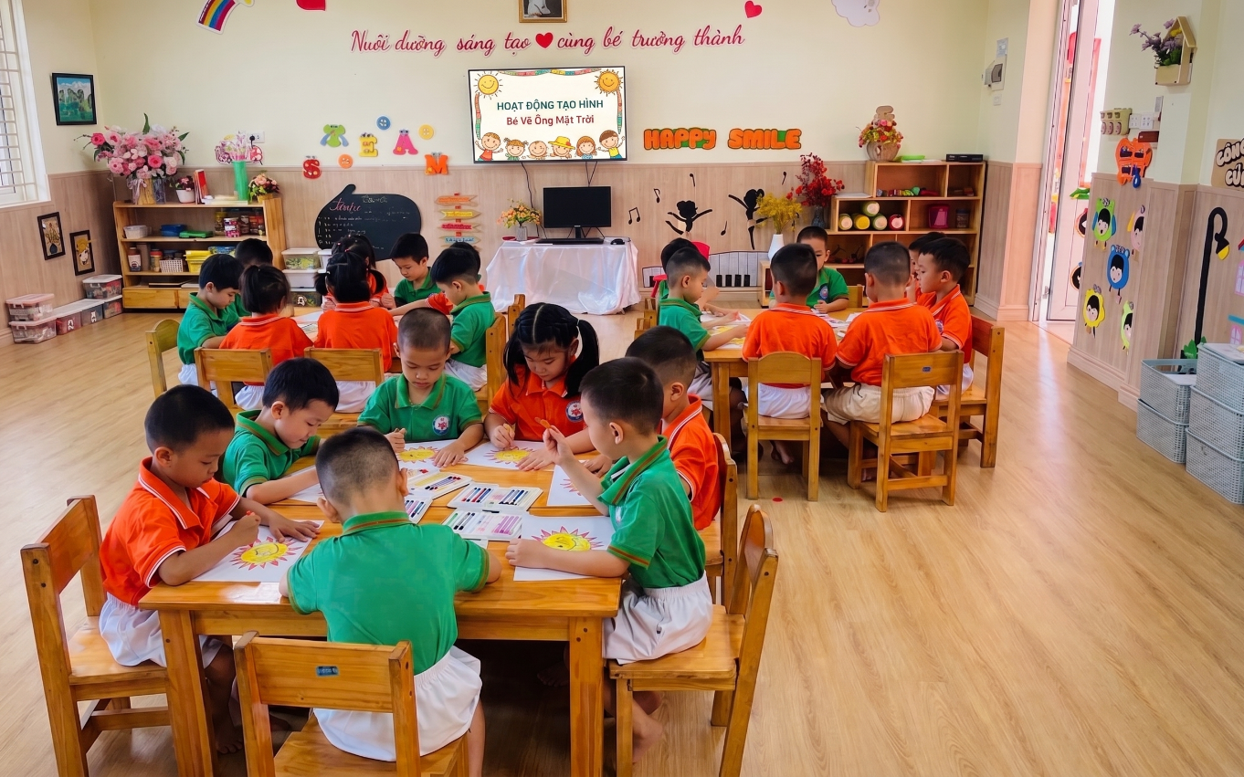 Trường Mầm non A Tứ Hiệp tổ chức các hoạt động hè bổ ích, an toàn cho trẻ